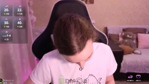 Stephanie online show from March 6, 6:26 pm