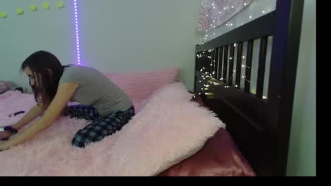 pink_tv online show from September 26, 6:23 pm