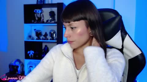 Snapshot of pinkcatlive chatting on March 4, 12:39 am Emily online show from March 4, 12:39 am