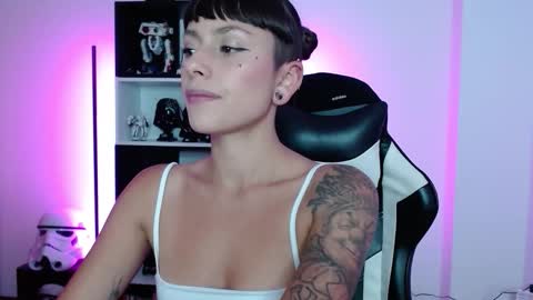 Snapshot of pinkcatlive chatting on September 25, 2:59 am Emily online show from September 25, 2:59 am