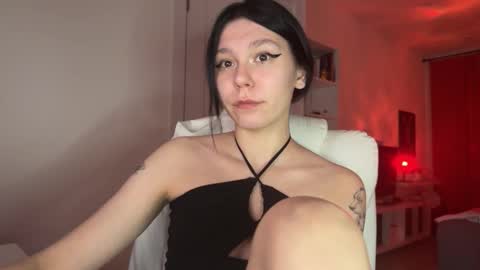 pinkdollylovv online show from February 28, 10:28 pm