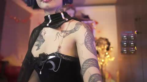 LUISA online show from October 7, 11:29 am