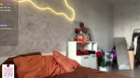  HERES ALICE  WELCOME EVERYONE LOVENSE DOMI REACT TO YOUR TIPS LETS MAKE A GREAT SHOW TOGETHER  online show from October 24, 6:32 am