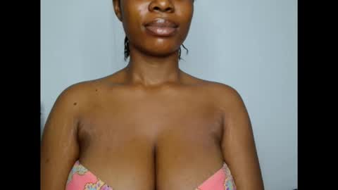 pinkxsugar online show from November 25, 9:04 pm