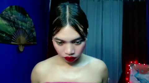 Tina online show from November 3, 8:10 pm