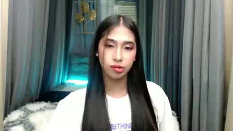 pixie_monstercock69 online show from November 14, 6:06 pm