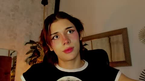 cris online show from February 24, 10:04 am