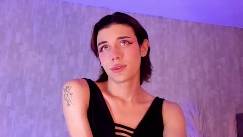 cris online show from February 27, 12:43 am