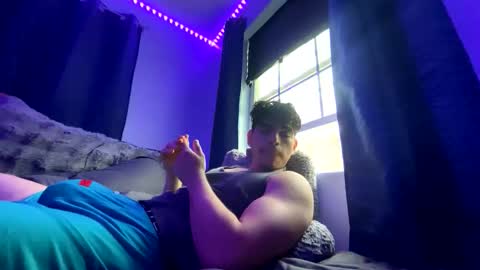 X X X online show from November 17, 5:52 pm