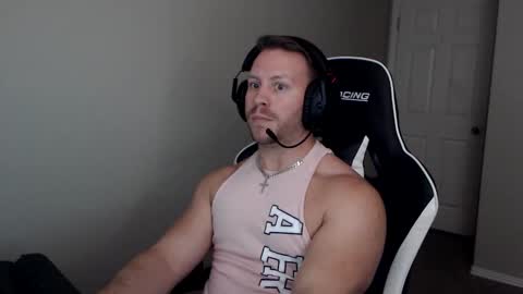 Player online show from October 28, 3:25 pm