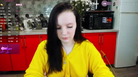 Snapshot of playful_mary chatting on February 10, 11:45 pm Masha online show from February 10, 11:45 pm