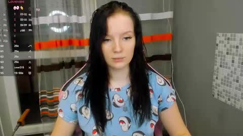 Snapshot of playful_mary chatting on February 17, 11:09 pm Masha online show from February 17, 11:09 pm