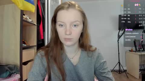 Snapshot of playful_mary chatting on October 22, 9:09 am Masha online show from October 22, 9:09 am