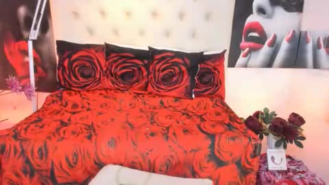 jen online show from September 21, 12:45 am