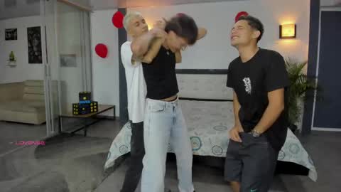 Snapshot of playhardsex chatting on September 24, 11:08 pm online show from September 24, 11:08 pm