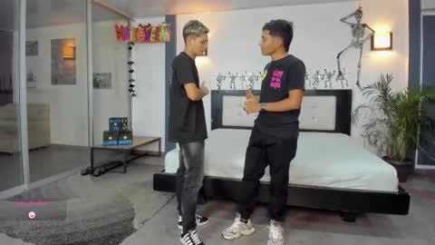 Snapshot of playhardsex chatting on October 10, 10:53 pm online show from October 10, 10:53 pm