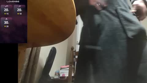 Play Me online show from January 5, 6:35 am