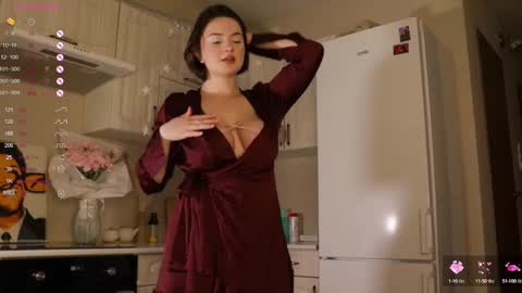 Snapshot of pleasant_fun chatting on February 10, 1:11 pm Pleasant My links are just below online show from February 10, 1:11 pm