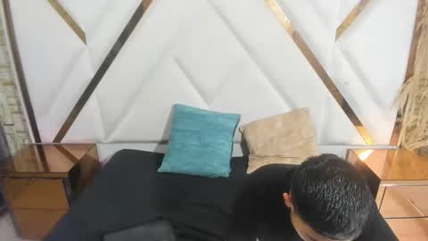 Snapshot of pleasure_duoo chatting on November 22, 9:14 pm pleasure_duoo online show from November 22, 9:14 pm