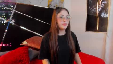 JUAN AND JULI online show from September 22, 10:34 pm