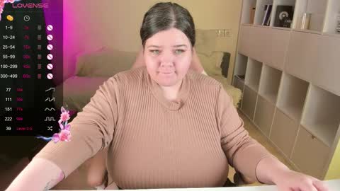 Alice online show from September 28, 4:56 pm