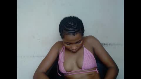 plumnjuicyx online show from February 11, 4:46 pm