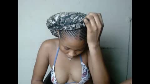 plumnjuicyx online show from February 19, 5:38 am