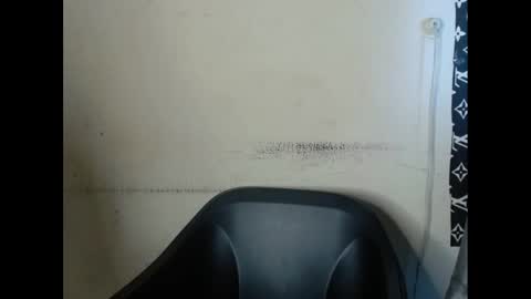 plumnjuicyx online show from March 6, 5:00 pm