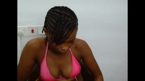 plumnjuicyx online show from October 5, 6:06 pm