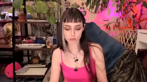 Goddess Pluto online show from January 7, 11:35 pm