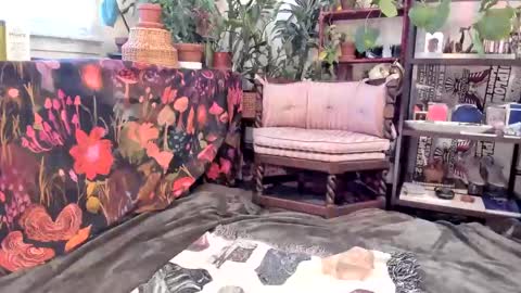 Goddess Pluto online show from January 24, 7:18 pm