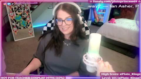 Pluto Princess online show from September 19, 6:15 am