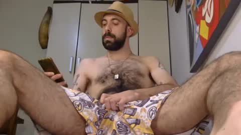 Snapshot of po3t3r0 chatting on February 13, 4:22 am juan online show from February 13, 4:22 am