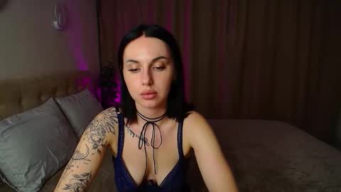 poison_inyour_mind online show from November 13, 6:40 pm