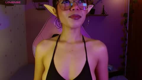 poison_liv online show from September 29, 1:16 pm