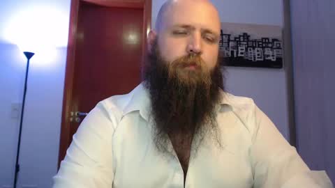 Snapshot of polar_bear91 chatting on March 2, 6:37 am Bear online show from March 2, 6:37 am