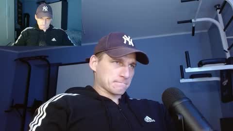 Poliglot online show from November 14, 11:31 am