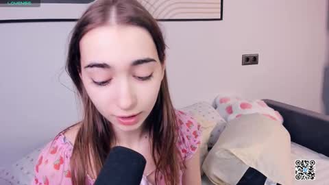 Polly online show from September 18, 7:32 am