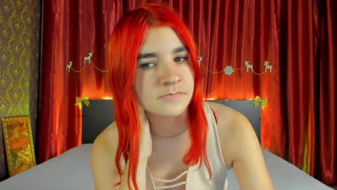 Polly online show from December 24, 10:33 am