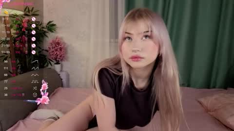 Anna online show from October 3, 4:37 pm