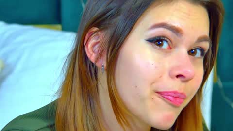 Polly online show from December 26, 9:58 pm