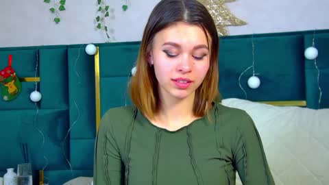 Polly online show from December 27, 1:00 am