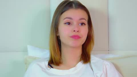 Polly online show from February 28, 10:09 am