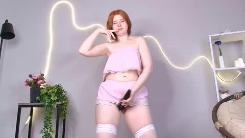 Erica online show from November 21, 5:06 am