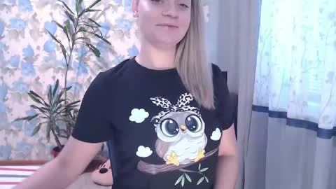 Snapshot of popkornmolli chatting on January 5, 10:21 am popkornmolli online show from January 5, 10:21 am