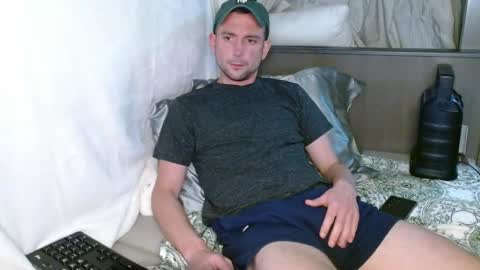 Kyle online show from February 20, 4:39 am