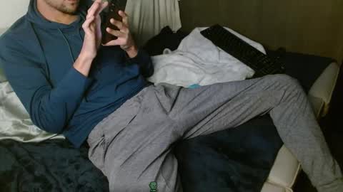 Kyle online show from February 25, 12:58 am