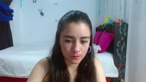 Snapshot of porcelainlux chatting on January 5, 7:07 pm porcelainlux online show from January 5, 7:07 pm