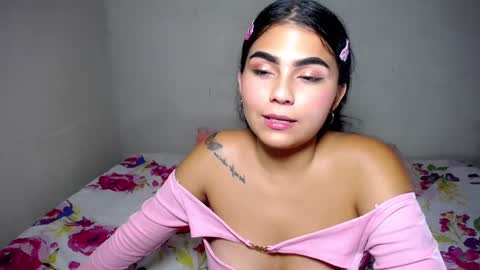 Snapshot of porn_sexy chatting on January 26, 8:14 am NICKKYMARTIN online show from January 26, 8:14 am