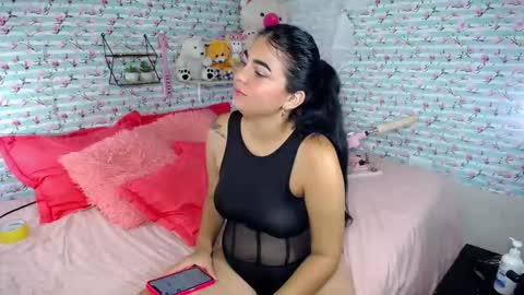Snapshot of porn_sexy chatting on February 26, 12:14 pm NICKKYMARTIN online show from February 26, 12:14 pm